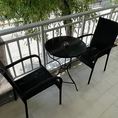 Zeno Неа-Муданья